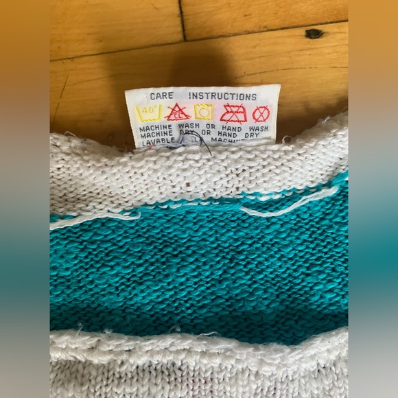 80s Batwing Multicolour Sweater - Picture 5 of 6